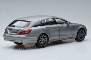 Mercedes CLS Shooting Brake X218 Alanite Cinzento Norev 1:18 B66960117 Metal - imagem 3 de 7