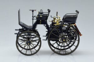 Mercedes Daimler Motorkutsche Azul Escuro Norev 1:18 183700 Metal - imagem 3 de 6