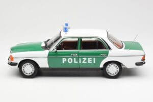 Mercedes E-Class W123 Polizei Norev 1:18 B66040676 Metal - imagem 4 de 8