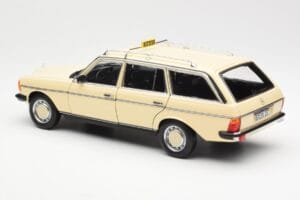 Mercedes 230T W123 T-Model Táxi Norev 1:18 183731 Metal - imagem 7 de 8