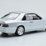 Mercedes E36 AMG C124 Coupe Prata Otto 1:18 - image 2 of 6