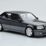 Mercedes E60 AMG W124 Preto Otto 1:18 - image 4 of 6