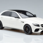 Mercedes AMG E63 S W213 Branco GT Spirit 1:18 - image 4 of 6