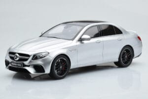 Mercedes AMG E63 S W213 Prata GT Spirit 1:18