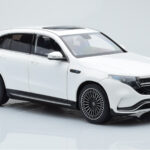 Mercedes EQC 400 Diamond Branco NZG 1:18 - image 6 of 8