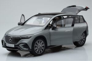 Mercedes EQE SUV X294 AMG Line Alpine Cinzento NZG 1:18 B66960837 Metal - imagem 2 de 8