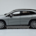 Mercedes EQE SUV X294 AMG Line Alpine Cinzento NZG 1:18 - image 4 of 8