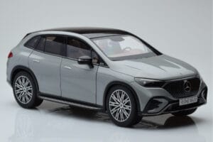 Mercedes EQE SUV X294 AMG Line Alpine Cinzento NZG 1:18 B66960837 Metal - imagem 6 de 8