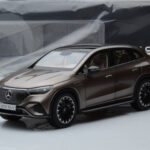 Mercedes EQE SUV X294 AMG Line Velvet Castanho NZG 1:18 - image 8 of 8
