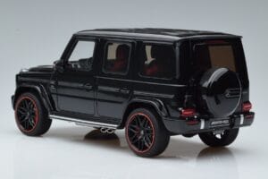 Mercedes AMG G63 W463 Preto Asia Edition GT Spirit 1:18 GT813 Resina - imagem 5 de 6
