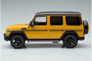 Mercedes AMG G63 W463 Crazy Color Solar Beam Edição Concessionário GT Spirit 1:18 B66961012 Resina - imagem 3 de 6