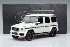 Mercedes AMG G63 W463 Branco GT Spirit 1:18 KJ038 Metal - imagem 6 de 6
