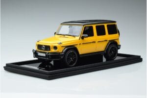 Mercedes AMG G63 W463 Amarelo MotorHelix 1:18 MH018 Y Resina