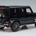 Mercedes G63 Brabus 700 Widestar W463 Preto Pérola GT Spirit 1:18 KJ040 Resina - image 2 of 6