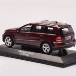 Mercedes GL X164 Cornalina Vermelho Minichamps 1:43 - image 3 of 4