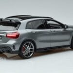 Mercedes AMG GLA 45 X156 Edição Concessionário GT Spirit 1:18 B66960467 Resina - image 2 of 6