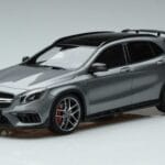 Mercedes AMG GLA 45 X156 Edição Concessionário GT Spirit 1:18 B66960467 Resina