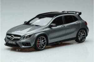 Mercedes AMG GLA 45 X156 Edição Concessionário GT Spirit 1:18 B66960467 Resina