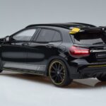 Mercedes AMG GLA45 X156 Amarelo Night Edition GT Spirit 1:18 B66960469 Resina - image 5 of 6