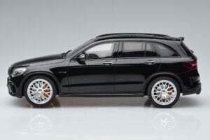 Mercedes GLC Brabus 600 X253 Preto GT Spirit 1:18 GT252 Resina - imagem 3 de 6