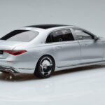 Mercedes Maybach S600 W222 V12 Biturbo Hightech Prateado Almost Real 1:18 - image 3 of 12