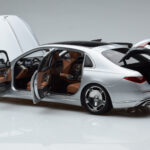 Mercedes Maybach S600 W222 V12 Biturbo Hightech Prateado Almost Real 1:18 - image 8 of 12