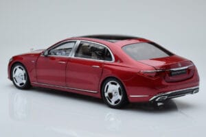 Mercedes Maybach S600 W222 V12 Biturbo Patagonia Vermelho Almost Real 1:18 820119 Metal - imagem 7 de 10