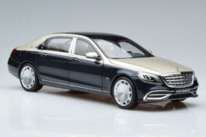 Mercedes Maybach S650 X222 Azul Prata Norev 1:18 B66960615 Metal - imagem 5 de 7
