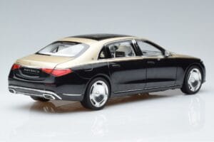 Mercedes Maybach S680 X223 Dourado Preto Metallic Norev 1:18 183917 Metal - imagem 3 de 7