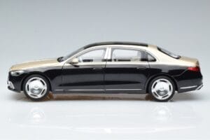 Mercedes Maybach S680 X223 Dourado Preto Metallic Norev 1:18 183917 Metal - imagem 4 de 7