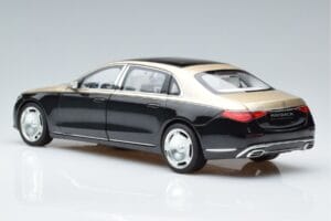 Mercedes Maybach S680 X223 Dourado Preto Metallic Norev 1:18 183917 Metal - imagem 6 de 7