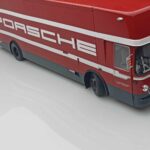 Mercedes O317 Porsche Transporter Vermelho CMR 1:18 - image 9 of 12