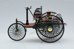 Mercedes Patent Motorwagen Verde Norev 1:18 183701 Metal - imagem 3 de 6