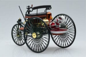 Mercedes Patent Motorwagen Verde Norev 1:18 183701 Metal - imagem 5 de 6