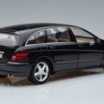 Mercedes R-Class W251 Obsidian Preto Minichamps 1:18 B66962325 Metal - image 3 of 7