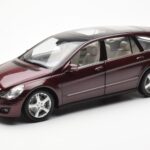 Mercedes R-Class W251 Vermelho Metálico Minichamps 1:18