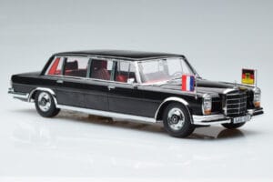 Mercedes 600 Pullman W100 W. Brandt G. Pompidou KK-Scale 1:18 KKDC181134 Metal - imagem 4 de 6