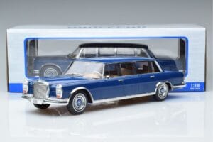 Mercedes S-Class 600 W100 LWB Pullman Azul Escuro MCG 1:18 MCG18189 Metal - imagem 6 de 6