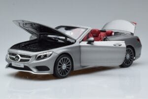 Mercedes S-Class A217 Cabriolet Cinzento Norev 1:18 B66960355 Metal - imagem 2 de 8