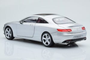 Mercedes S-Class W222 Iridium Prata Norev 1:18 B66961242 Metal - imagem 7 de 8