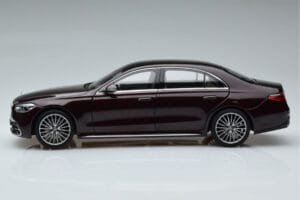 Mercedes S-Class W223 AMG Line Vermelho Norev 1:18 183804 Metal - imagem 5 de 8