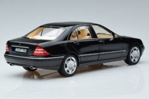 Mercedes S-Class W220 S600 Edição Limitada Norev 1:18 183811 Metal - imagem 3 de 8