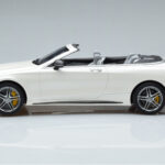 Mercedes AMG S63 A217 Cabriolet Diamond Branco GT Spirit 1:18 - image 3 of 6