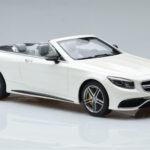 Mercedes AMG S63 A217 Cabriolet Diamond Branco GT Spirit 1:18 - image 4 of 6