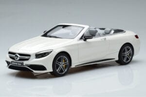 Mercedes AMG S63 A217 Cabriolet Diamond Branco GT Spirit 1:18 B66965712
