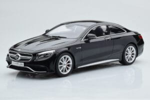 Mercedes AMG S63 C217 Coupe Preto GT Spirit 1:18