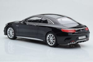 Mercedes AMG S63 C217 Coupe Preto GT Spirit 1:18 ZM041 Resina - imagem 5 de 6