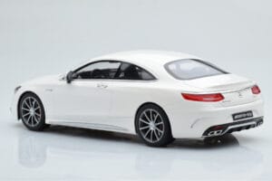Mercedes AMG S63 C217 Coupe Branco GT Spirit 1:18 B66960372 Resina - imagem 5 de 6