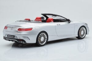 Mercedes AMG S65 A217 Cabriolet Prata GT Spirit 1:18 GT764 Resina - imagem 2 de 6
