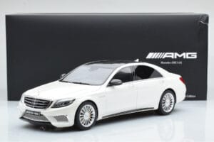 Mercedes AMG S65 W222 Branco GT Spirit 1:18 B66960371 Resina - imagem 8 de 8